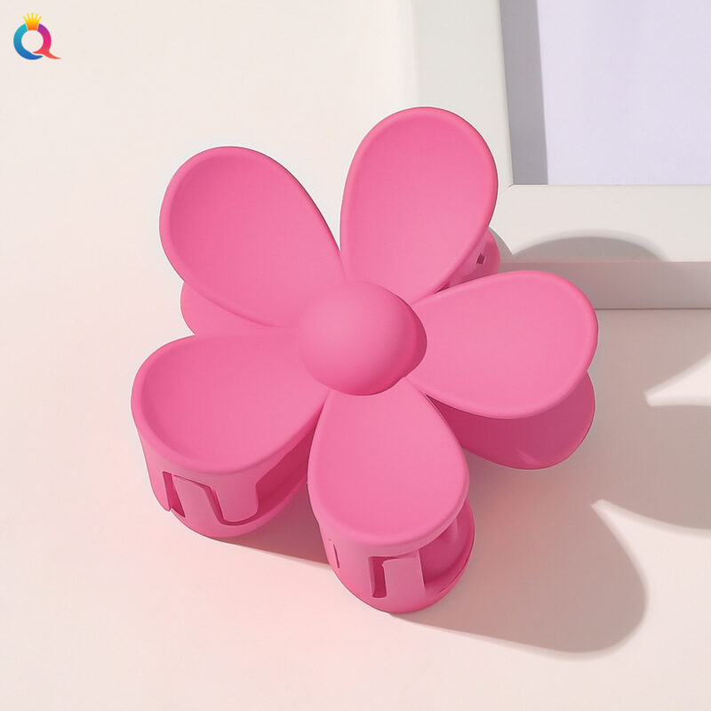39 Styles Mat Jelly Flower Hair Claw Clips Non-Slip Hair Jaw Clamp pour femmes Femmes Accessories de cheveux de mode Femmes Bath Barrette Clip – Image 20