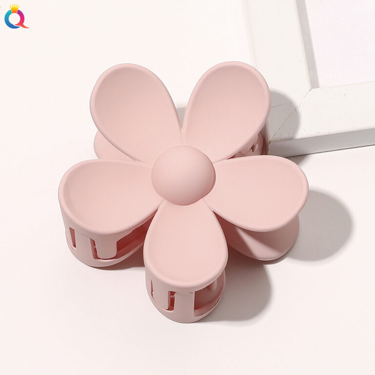 39 Styles Mat Jelly Flower Hair Claw Clips Non-Slip Hair Jaw Clamp pour femmes Femmes Accessories de cheveux de mode Femmes Bath Barrette Clip – Image 7