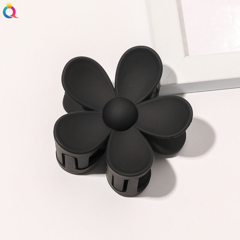 39 Styles Mat Jelly Flower Hair Claw Clips Non-Slip Hair Jaw Clamp pour femmes Femmes Accessories de cheveux de mode Femmes Bath Barrette Clip – Image 13