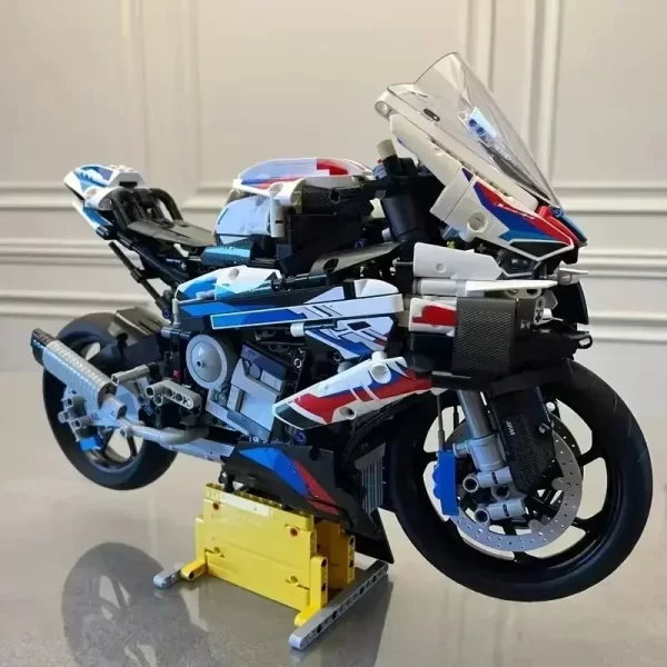 2025 blocs de construction de moto Simulation modèle de moto décoration modèle d'assemblage difficile jouet garçon créature éducative cadeaux – Image 3